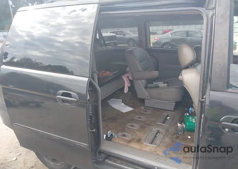 2004 Honda Odyssey Ex-L z USA, uszkodzony, nr VIN 5FNRL18024B120740